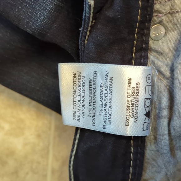 Jeans - Picture 4 of 4